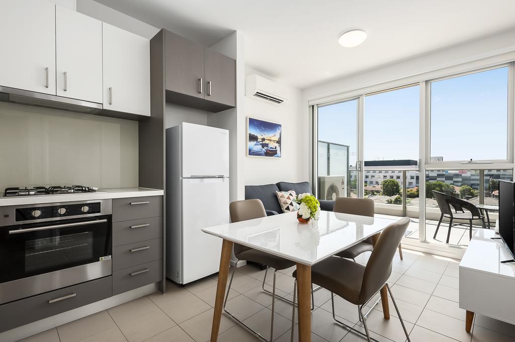 Poplar Sanctuary Apartments Melbourne City Exterior foto